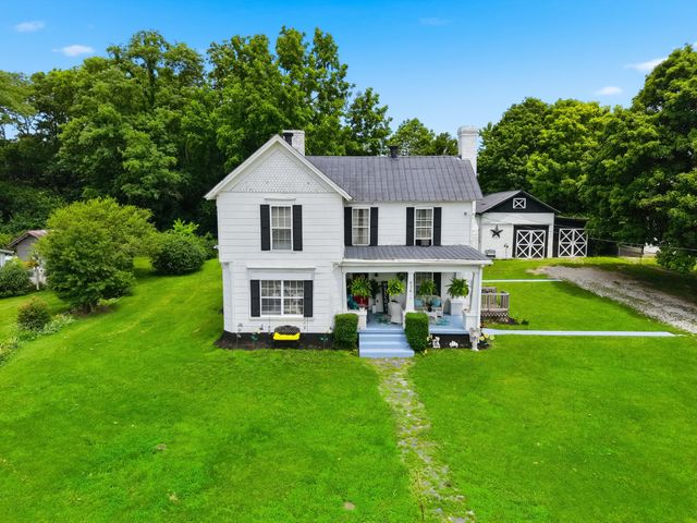 828 E Main Street, Stanford, KY 40484