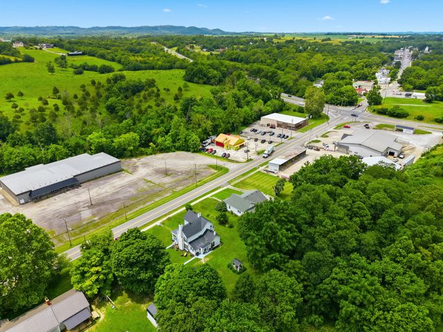 828 E Main Street, Stanford, KY 40484
