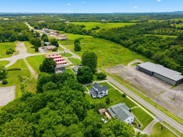 828 E Main Street, Stanford, KY 40484