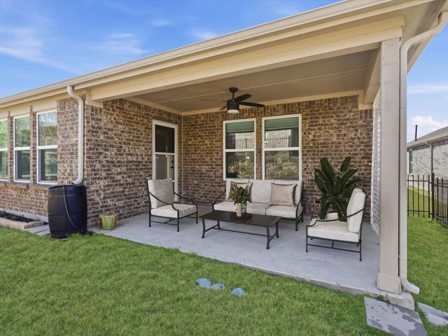 7609 Heritage Drive, Aubrey, TX 76227