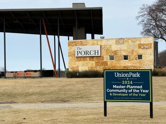 7609 Heritage Drive, Aubrey, TX 76227