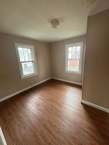 214 S Central Avenue, Somerset, KY 42501