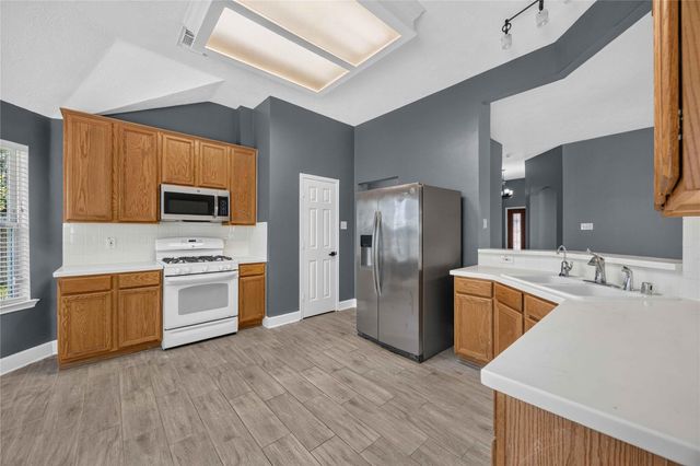 3519 Crescent Drive, Pearland, TX 77584