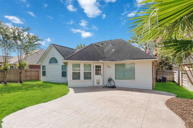 3519 Crescent Drive, Pearland, TX 77584