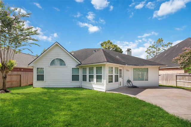 3519 Crescent Drive, Pearland, TX 77584