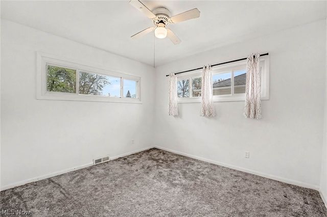 6840 Middlebrook Boulevard, Middleburg Heights, OH 44130