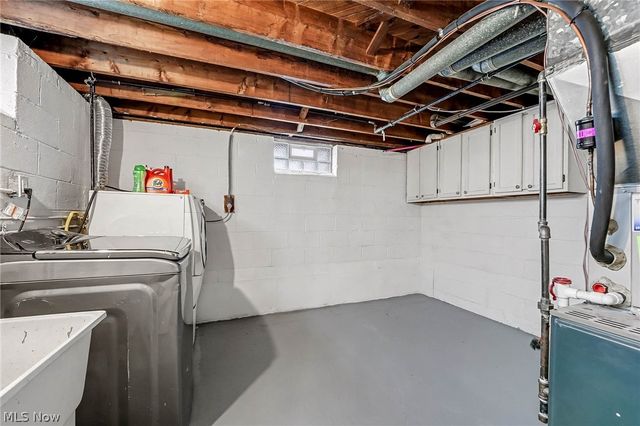 6840 Middlebrook Boulevard, Middleburg Heights, OH 44130