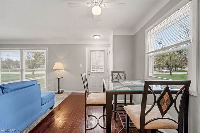 6840 Middlebrook Boulevard, Middleburg Heights, OH 44130