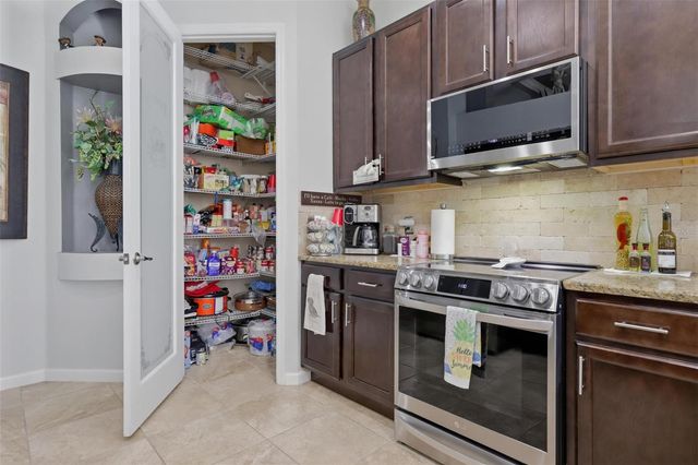 676 NEWHALL LANE, Debary, FL 32713