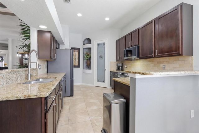 676 NEWHALL LANE, Debary, FL 32713