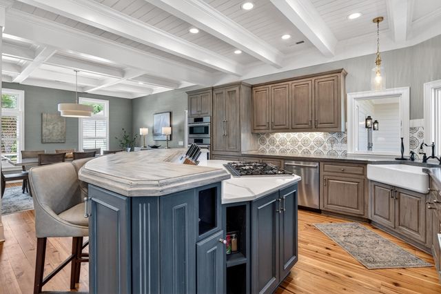 297 Ocean Green Dr., Georgetown, SC 29440