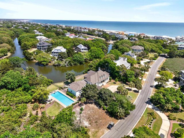 297 Ocean Green Dr., Georgetown, SC 29440