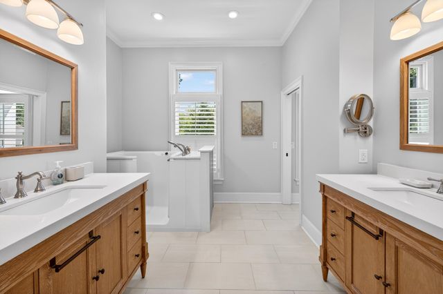 297 Ocean Green Dr., Georgetown, SC 29440