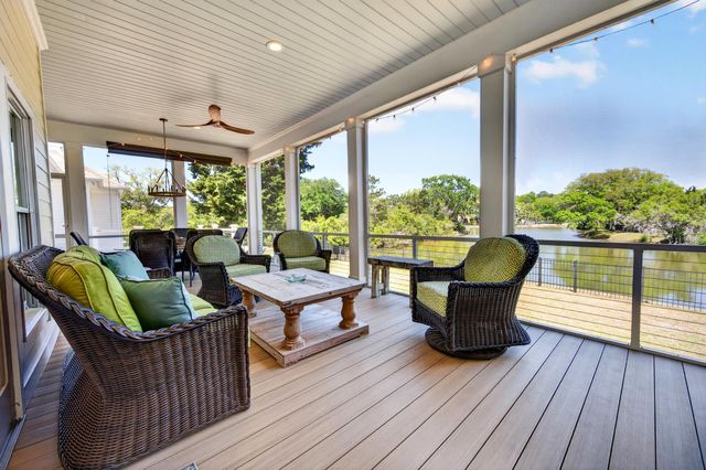 297 Ocean Green Dr., Georgetown, SC 29440