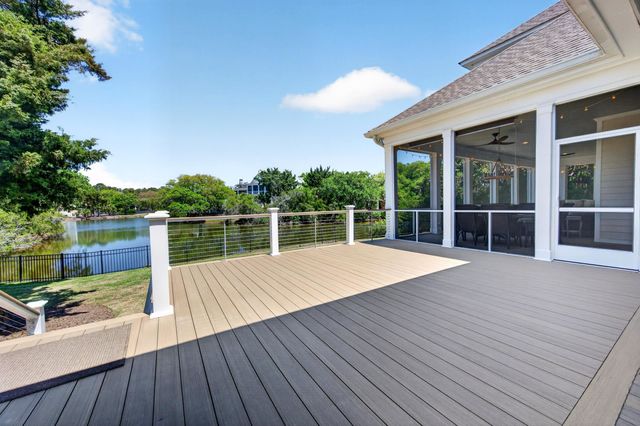 297 Ocean Green Dr., Georgetown, SC 29440