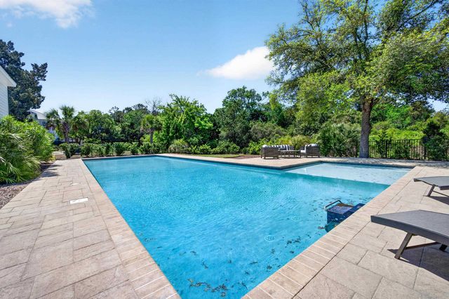 297 Ocean Green Dr., Georgetown, SC 29440