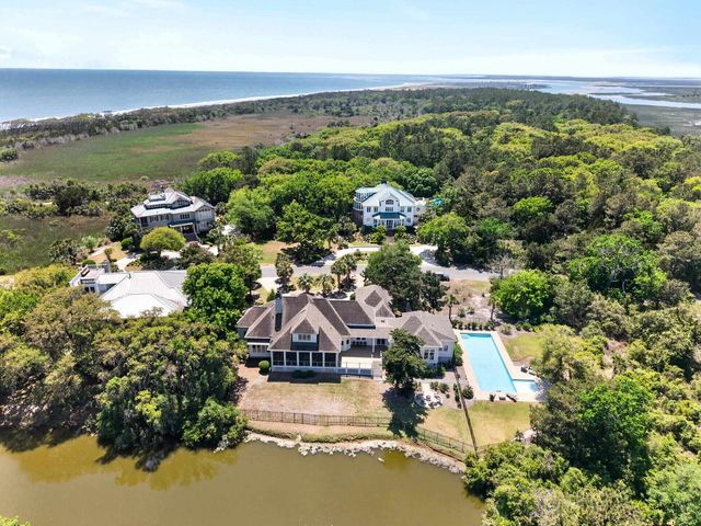 297 Ocean Green Dr., Georgetown, SC 29440