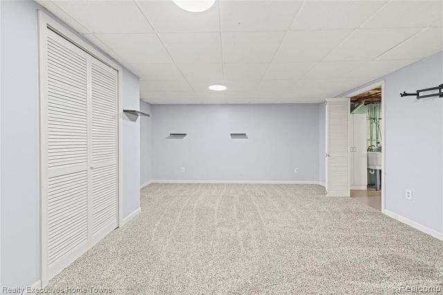 2636 Keewahdin Rd Road 10, Fort Gratiot, MI 48059