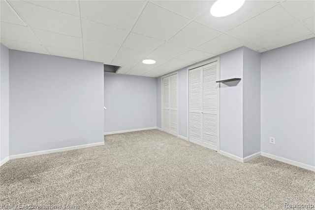 2636 Keewahdin Rd Road 10, Fort Gratiot, MI 48059