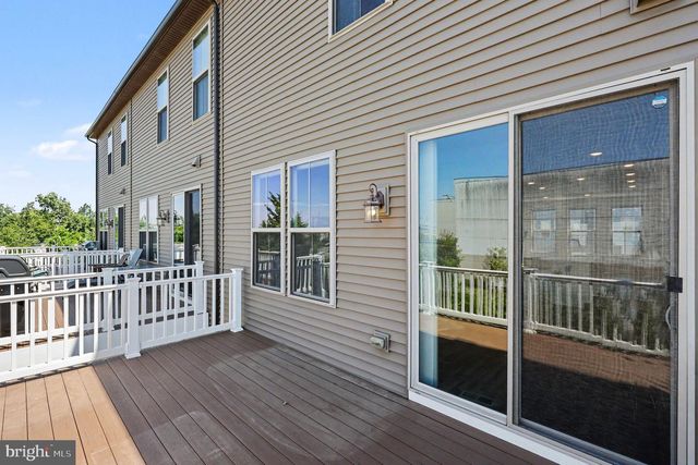 45359 DAVENO SQ, Sterling, VA 20164
