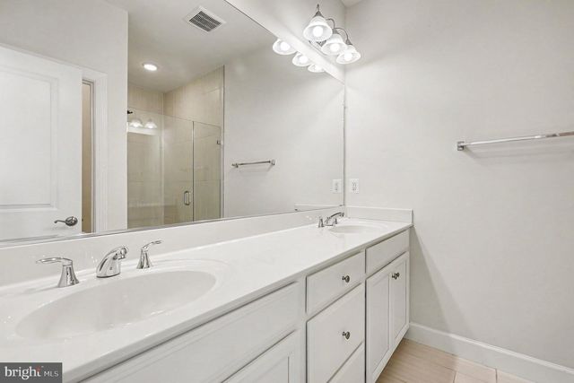 45359 DAVENO SQ, Sterling, VA 20164
