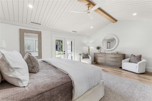 6155 Standing Oaks LN, Naples, FL 34119