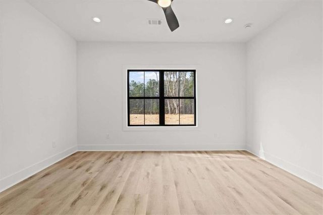 415 Lively Road, Waco, GA 30182