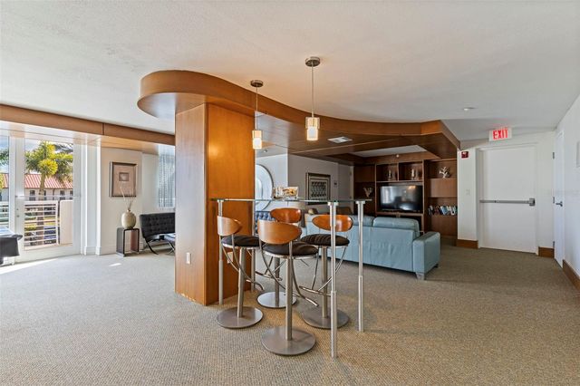 1350 GULF 704, Clearwater Beach, FL 33767