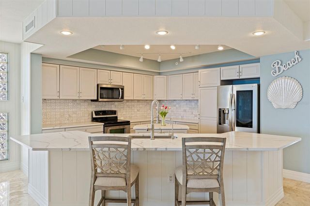 1350 GULF 704, Clearwater Beach, FL 33767