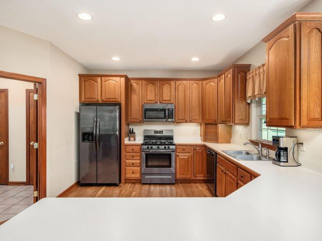 3995 Berlin Station Road, Delaware, OH 43015