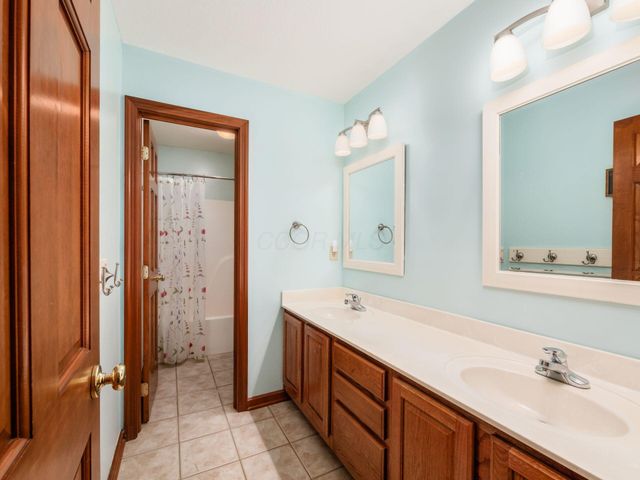 3995 Berlin Station Road, Delaware, OH 43015