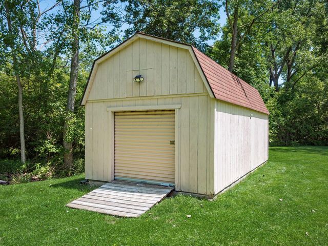 3995 Berlin Station Road, Delaware, OH 43015