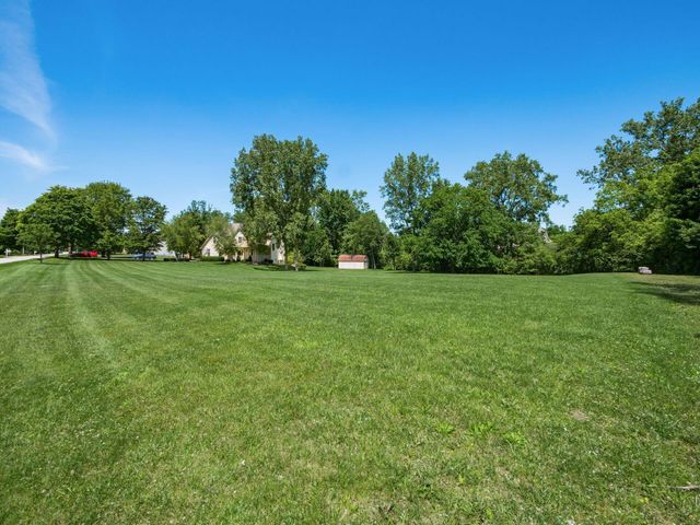 3995 Berlin Station Road, Delaware, OH 43015