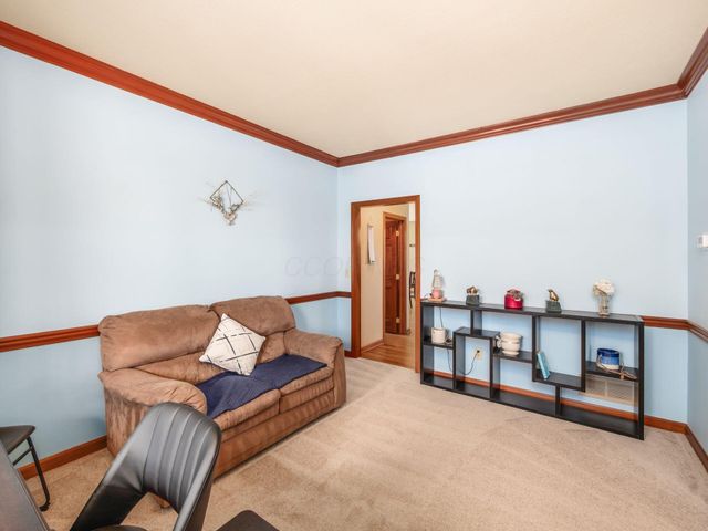 3995 Berlin Station Road, Delaware, OH 43015