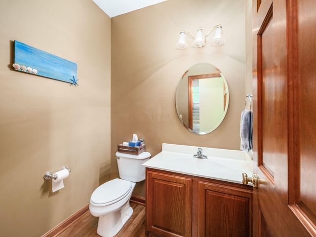 3995 Berlin Station Road, Delaware, OH 43015