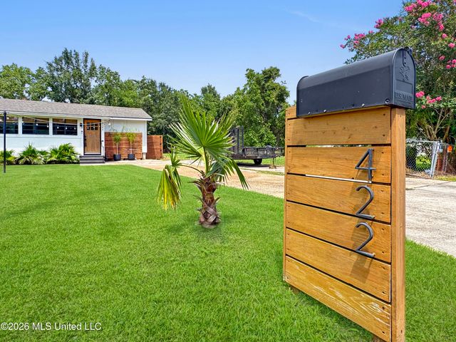 422 Merritt Street, Waveland, MS 39576