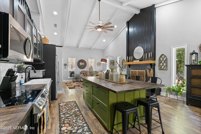 14992 WATER OAK Lane, Sanderson, FL 32087