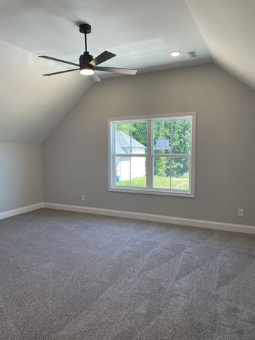 562 Pongracz Way, Clarksville, TN 37042