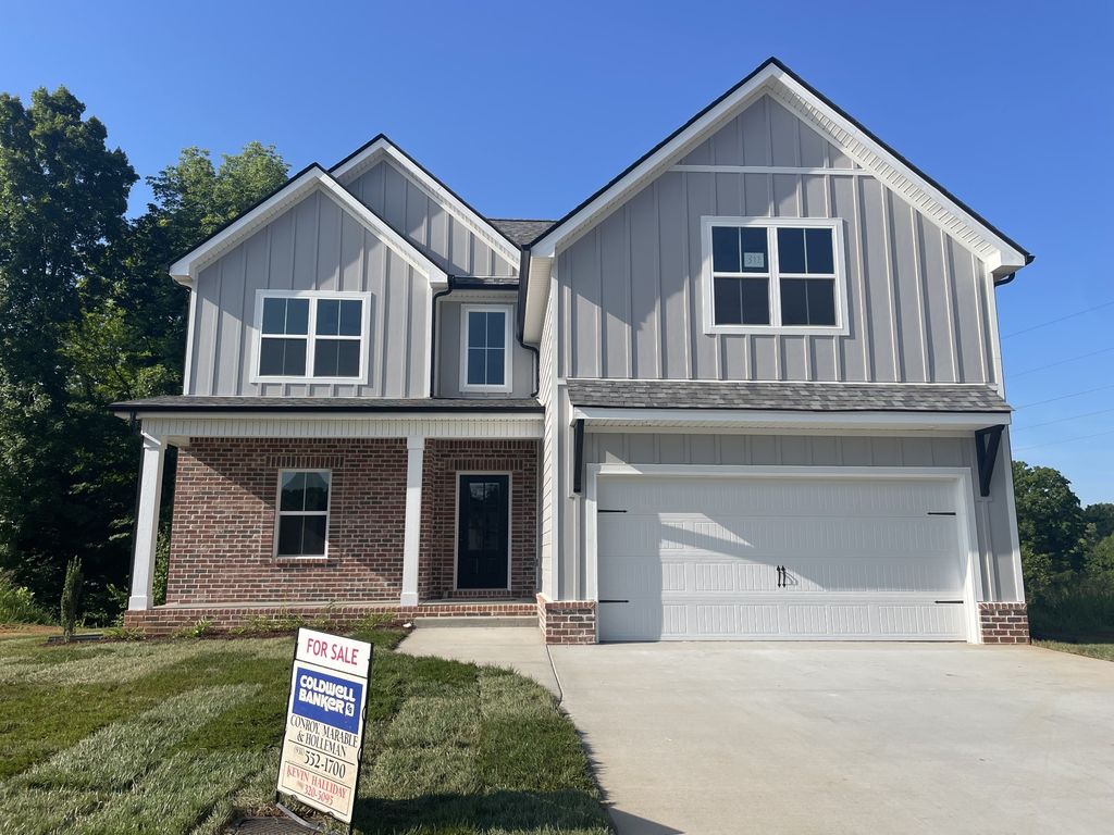562 Pongracz Way, Clarksville, TN 37042