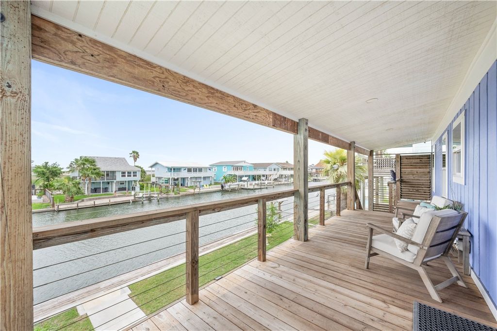 151 Port Royal, City by the Sea, TX 78336 — photo 4