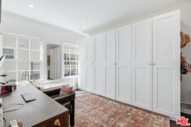 8726 Shoreham Drive A, West Hollywood, CA 90069