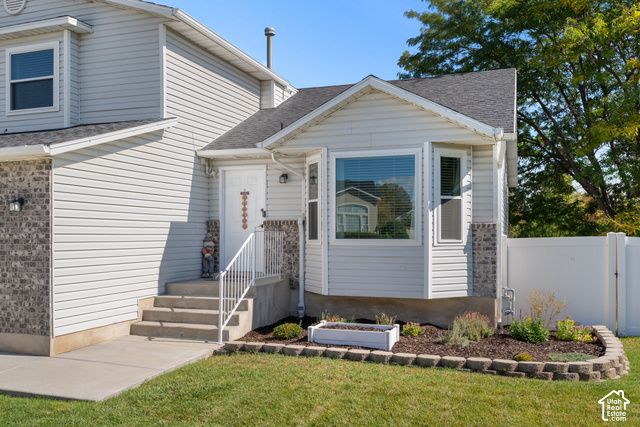 9643 S 3065 W, South Jordan, UT 84095