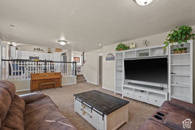 9643 S 3065 W, South Jordan, UT 84095