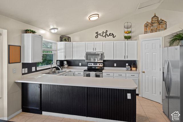 9643 S 3065 W, South Jordan, UT 84095