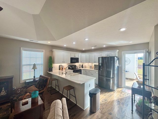 105 Saddle Brook Court, Hopkinsville, KY 42240