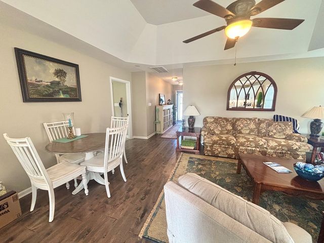 105 Saddle Brook Court, Hopkinsville, KY 42240