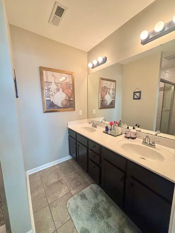 105 Saddle Brook Court, Hopkinsville, KY 42240