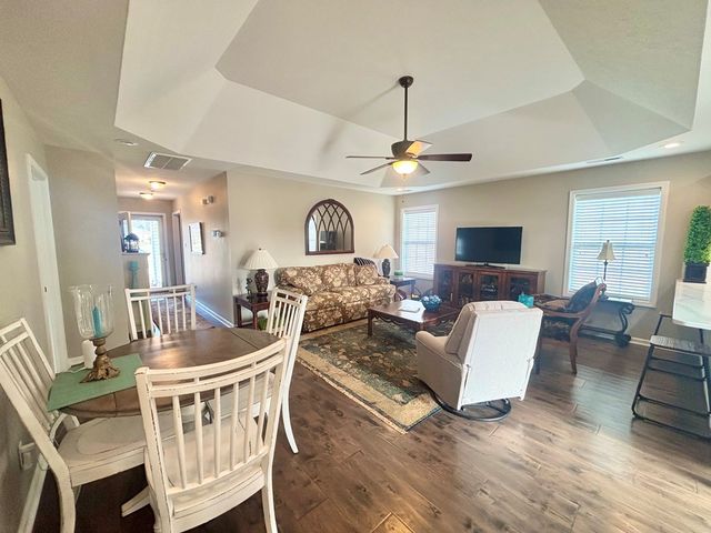 105 Saddle Brook Court, Hopkinsville, KY 42240