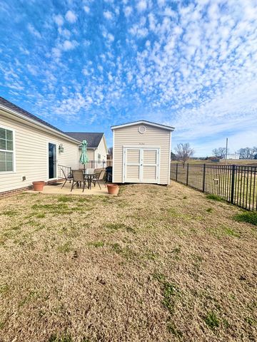 105 Saddle Brook Court, Hopkinsville, KY 42240