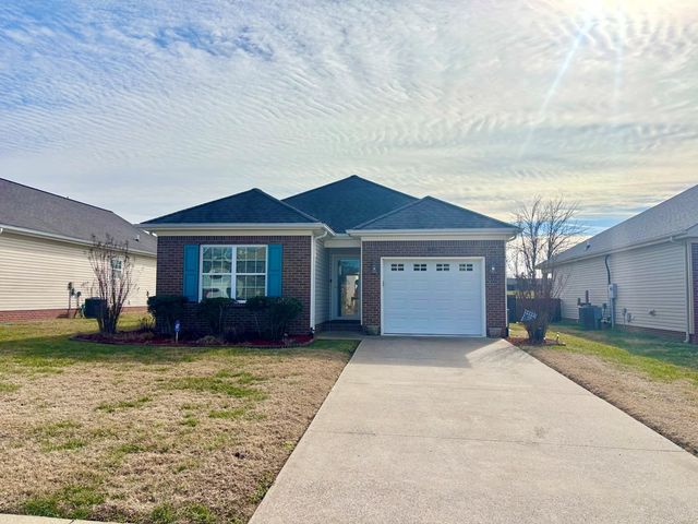 105 Saddle Brook Court, Hopkinsville, KY 42240